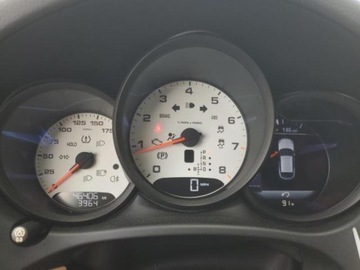 Porsche Macan SUV 2.0 252KM 2018 Porsche Macan 2018 PORSCHE MACAN, silnik 2.0 L 2.0 Benzyna 252KM, zdjęcie 9