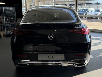 Mercedes GLC C254/X254 2025 GLC Coupe 200 d 4-Matic Avantgarde 2.0 (163KM) 2025, zdjęcie 2