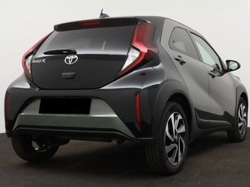 Toyota Aygo X 1.1 VVT-i 72KM 2025 Od ręki - Style 1.0 Benzyna 72KM | Tempomat adaptacyjny!, zdjęcie 3