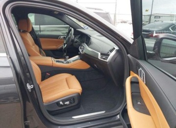 BMW X6 G06 2022 BMW X6 2022, 3.0L, 4x4, od ubezpieczalni 3.0 Benzyna 335KM, zdjęcie 9