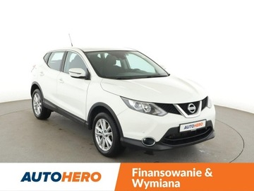 Nissan Qashqai II Crossover 1.2 DIG-T 115KM 2015 Nissan Qashqai navi klima auto kamera i czujniki, zdjęcie 9