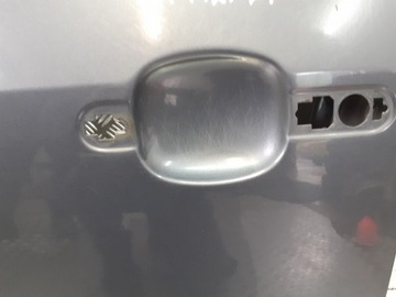 DVEŘE LEVÝ PŘEDNÍ FORD FUSION M2