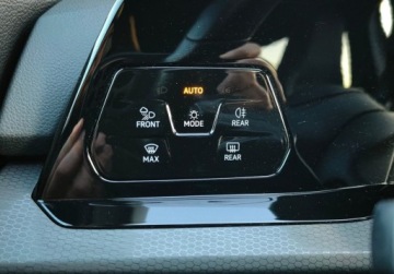 Volkswagen Golf VIII GTI 2.0 TSI 245KM 2022 Volkswagen Golf GTI, ACC, Matrix, GPS, Sportowe fotele podgrzewane, Digita, zdjęcie 20