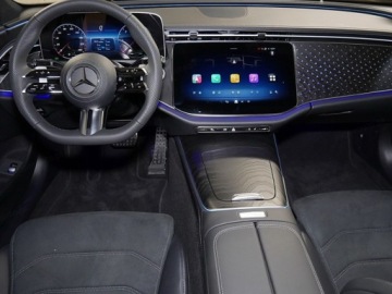 Mercedes Klasa E W214 Sedan 2.0 220d 197KM 2026 E Klasa 220 d 4-Matic AMG 2.0 (197KM) 2026, zdjęcie 6