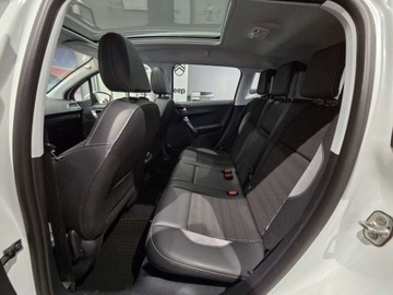 Peugeot 2008 I SUV Facelifting 1.2 PureTech 110KM 2018 Peugeot 2008 1.2 Pure Tech 110KM Allure EAT6 SalonPL Gwarancja Dealer 1.2, zdjęcie 9