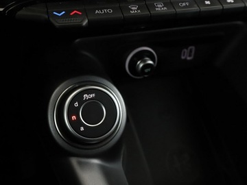 Alfa Romeo Tonale 2022 Alfa Romeo Tonale mHEV automat full LED skóra, zdjęcie 28