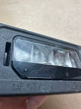 LAMPA PODSVÍCENÍ TABULKY VW PASSAT B8 3AF943021A