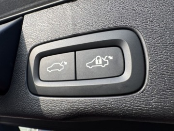 Volvo XC60 II Crossover Plug-In Facelifting 2.0 T8 455KM 2024 Volvo XC 60 XC60 T8 | 455KM | Plug-In | AWD | Ultr, zdjęcie 35