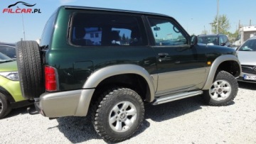 Nissan Patrol IV 1998 Nissan Patrol ZAREJESTROWANY Bez korozji Aktualne OC i BT Mozliwa zamiana, zdjęcie 16