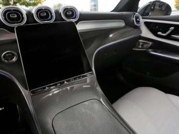 Mercedes GLC C254/X254 Coupe 2.0 220d 197KM 2025 GLC Coupe 220 d 4-Matic AMG Line 2.0 (197KM) 2025, zdjęcie 7