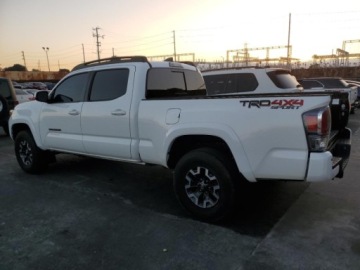 Toyota Tacoma II 2022 Toyota Tacoma Duble cab, V6, od ubezpieczalni 3.5 Benzyna 278KM, zdjęcie 3