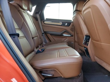 Porsche Cayenne III 2020 Porsche Cayenne 2020r., Turbo S E-Hybrid, od ubezpieczalni 4.0 Benzyna, zdjęcie 10