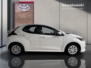 Toyota Yaris IV Hatchback 1.0 VVT-i 72KM 2022 Toyota Yaris 1.0 Comfort IV (2020-) 1.0 Comfort, zdjęcie 25