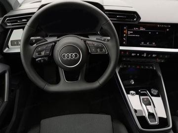 Audi A3 8Y Sportback Facelifting 1.5 35 TFSI 150KM 2025 AUDI A3 35 TFSI S Line Sportback 1.5 150KM, zdjęcie 4