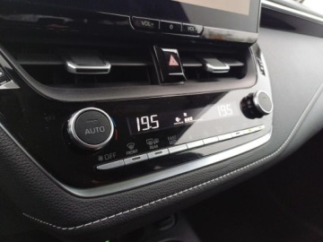 Toyota Corolla XII Sedan Facelifting 1.5 VVT-i 125KM 2024 Toyota Corolla 1.5 Style Seria E21 (2019-) 1.5 Sty, zdjęcie 24