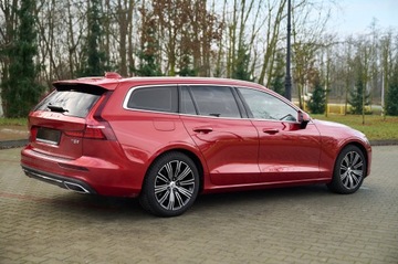 Volvo V60 II  Kombi 2.0 T5 250KM 2019 MEGA KOLOR __JASNE SKÓRY __SUPER PEDANTYCZNY STAN_, zdjęcie 12