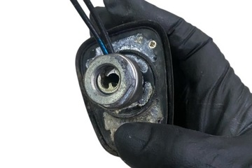 ANTÉNA RENAULT MASTER III FURGON (FV) 282177041R 2.3L DIESEL 74KW 2015