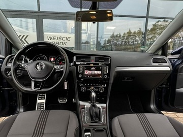 Volkswagen Golf VII Hatchback 3d 1.4 TSI BlueMotion Technology 125KM 2016 Volkswagen Golf Łopatki Grzane fotele Czujniki, zdjęcie 7