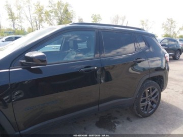 Jeep Compass II 2026 Jeep Compass 2026, 2.0L, 4x4, LIMITED ALTITUDE 2.0 Benzyna 200KM, zdjęcie 4