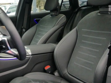 Mercedes GLC C254/X254 Coupe 2.0 220d 197KM 2025 MERCEDES-BENZ GLC 220 d 4-Matic AMG Line 2.0(197KM) 2025, zdjęcie 6