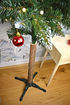 АЛМАЗНАЯ ИСКУССТВЕННАЯ ПЛОТНАЯ РОЖДЕСТВЕНСКАЯ ЕЛЬ НА СТОЛБИКЕ, 180 см