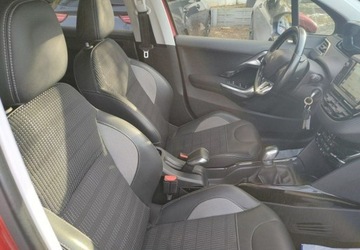 Peugeot 2008 I SUV Facelifting 1.2 PureTech 110KM 2017 Peugeot 2008 Skora Super wersja 1.2 Benzyna 110KM, zdjęcie 14