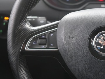 Skoda Octavia III Kombi 2.0 TDI 150KM 2016 Skoda Octavia 2.0 TDI, Salon Polska, Serwis ASO, zdjęcie 15