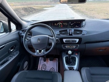 Renault Grand Scenic II Grand Scenic 2013 Energy dCi 130KM 2015 Renault Grand Scenic Rodzinny Grand Scenic 1.6D.130KMKamera Parktroniki Le, zdjęcie 15