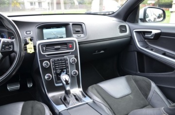 Volvo V60 I Kombi Facelifting 2.0 D4 DRIVE-E 181KM 2015 SUPER R-DESIGN 2.0D4 181KM LIFT SERWIS 100%ORG.LAKIER! NAVI SKÓRA+ALCANTARA, zdjęcie 28