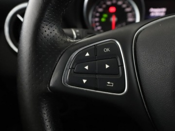 Mercedes CLA C117 Shooting Brake 1.6 180 122KM 2016 Mercedes CLA 180 automat navi kamera tempomat, zdjęcie 29