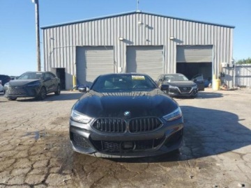 BMW Seria 8 II 2019 BMW Seria 8 2019, 4.4L, 4x4, M850XI, porysowany lakier 4.4 Benzyna 523KM, zdjęcie 1