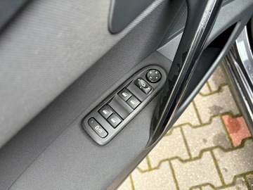 Peugeot 508 I SW 1.6 THP 156KM 2011 Peugeot 508 SW 1.6 turbo 156 KM Panorama dach Hak, zdjęcie 12