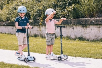 СКОТ И ЕЗДИТЕ Светодиодный самокат Highwaykick 3 3