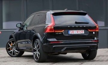 Volvo XC60 II Crossover Plug-In Facelifting 2.0 T8 455KM 2023 Volvo XC 60 Volvo XC 60 T8 AWD Polestar Engineered 2.0 Hybryda Plug-in, zdjęcie 4