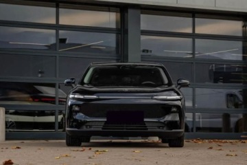 Leapmotor 2026 B10 Design Hybrid EV 18,8 kWh 218KM, zdjęcie 1