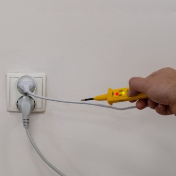 ИЗМЕРИТЕЛЬ, ТЕСТЕР, ТЕСТЕР НАПРЯЖЕНИЯ, ДЕТЕКТОР FAZER 777