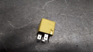 A0025421419 RELÉ PEUGEOT 406