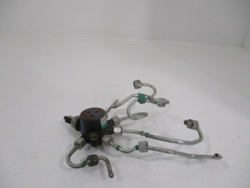 RENAULT CLIO III 1.5DCI ROZDZIELACZ PALIWA 8200584034