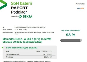 Mercedes Klasa A W177/V177 Sedan Plug-In 1.3 250 e 218KM 2020 Mercedes A 250 phev panorama automat virtual amg, zdjęcie 4