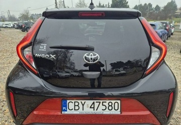 Toyota Aygo X 1.1 VVT-i 72KM 2022 Toyota Aygo X Salon PolskaPrzebieg 548km Nowy nieuzytkowany Benzyna, zdjęcie 2