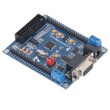 Плата разработки STM32. Все контакты доступны.