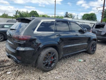 Jeep Grand Cherokee IV 2017 Jeep Grand Cherokee SRT-8 2017 6.4l 6.4 Benzyna 475KM, zdjęcie 3