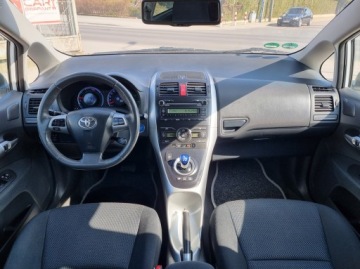 Toyota Auris I Hatchback 5d Facelifting 1.8 HSD 136KM 2010 Toyota Auris HYBRYDA 1.8 136 KM perłowy lakier alu climatronic gwarancja, zdjęcie 10