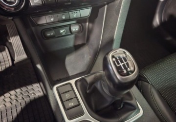 Kia Sportage IV SUV Facelifting 1.6 GDI 132KM 2018 Kia Sportage LED Climatronic Navi Keyless Kamera Alu 17 Salon PL Dealer Kia, zdjęcie 16