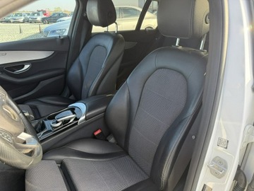 Mercedes Klasa C W205 Kombi 180 156KM 2014 Mercedes C 180 1.6 R4 16V Turbo 156KM 2014r, zdjęcie 15