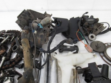 Комплект болтов + клипсы + крышки + хомуты Honda CB 500 X, 15r ABS PC46