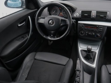 BMW Seria 1 E81/E87 Hatchback 5d E87 1.6 116i 115KM 2006 BMW 1 116i, Klima, Parktronic,ALU, zdjęcie 6