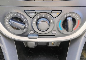 Suzuki Celerio 2015 Suzuki Celerio 102015. 1.0 Benzyna. Przetarty lewy bok. Jezdzi. Benzyna, zdjęcie 14