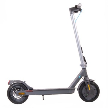Elektrická koloběžka Motus Scooty 10 Lite 700W Lehká městská