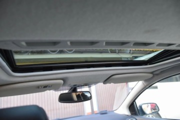 Ford Focus II Hatchback 5d 1.6 Duratec 100KM 2006 Ford Focus FORD FOCUS 1.6 101KM AUTOMAT SONY Skory Klimatronik Szyberdach, zdjęcie 34